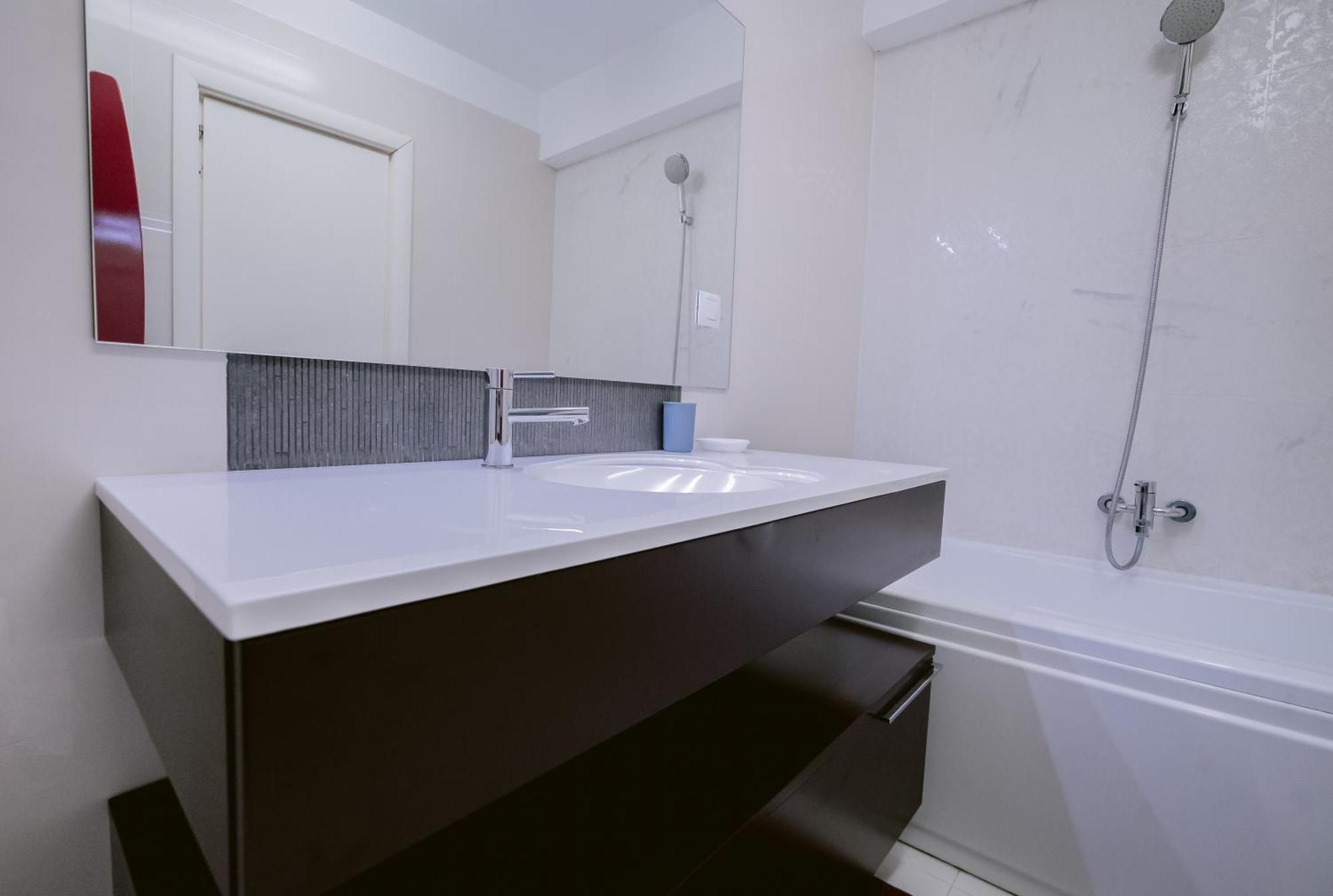 Residence Dorobanti Pearl Бухарест Экстерьер фото